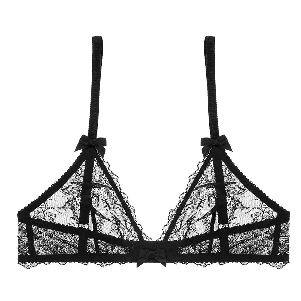 Comfortable wire-free bra with subtle push-up effect