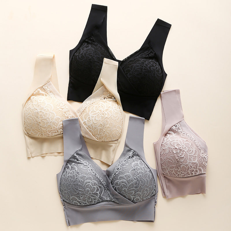 “Close-up of delicate lace detailing on high-end thin style bra”