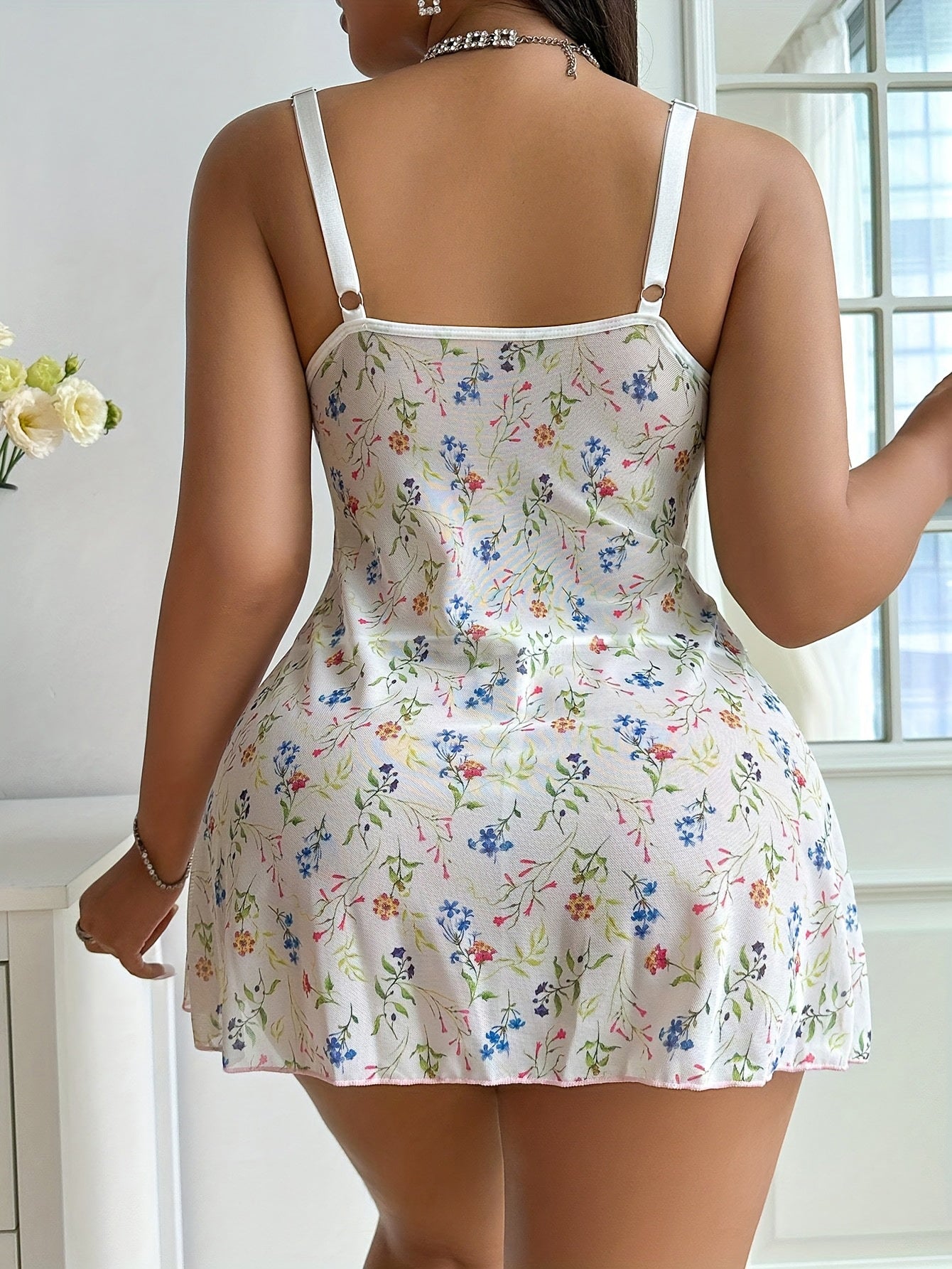 Plus Size Floral Lace Sleepwear – See-Through Suspender & T-Back Design