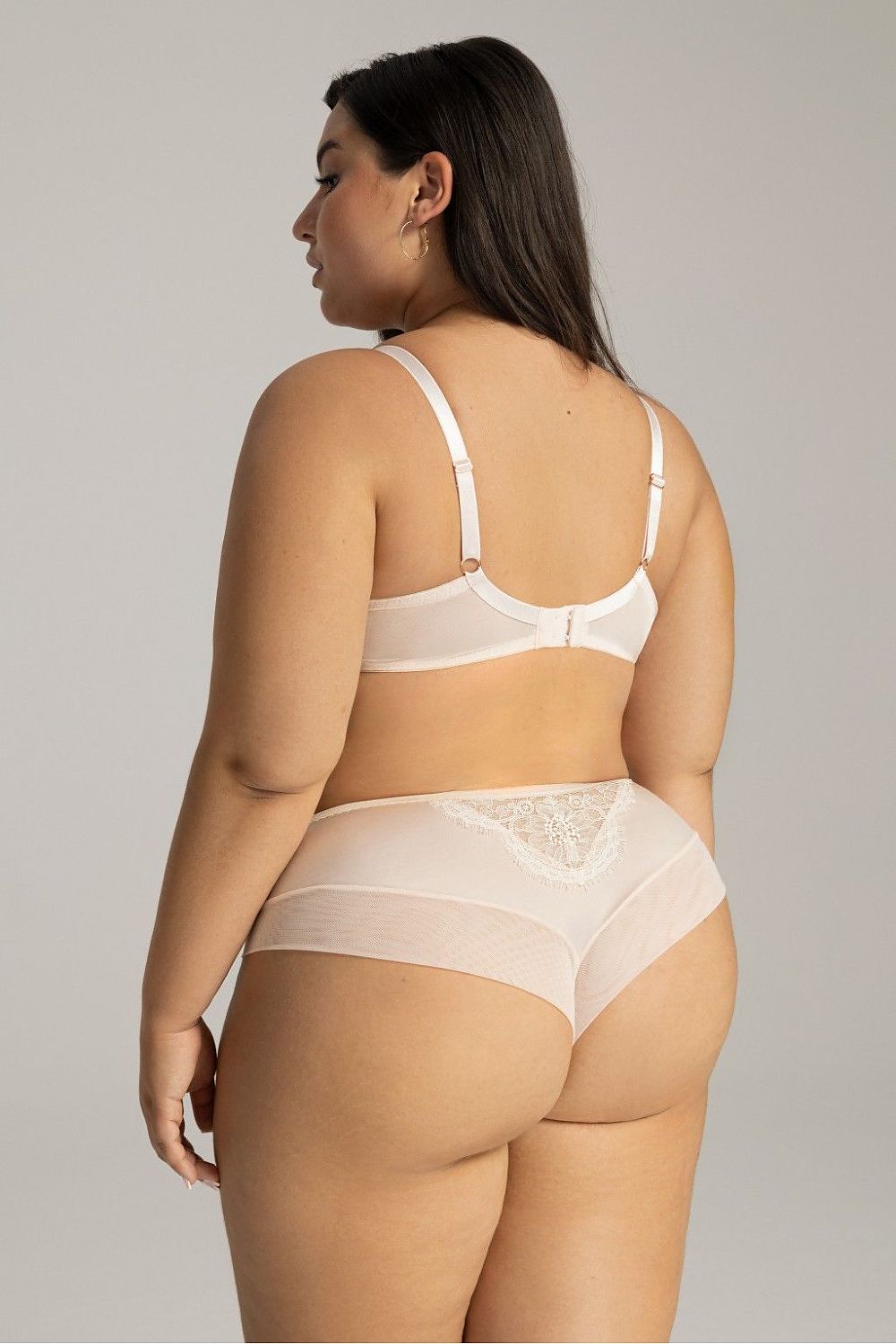 “Side view of Velvet Whisper figs showing flat elastic and cotton insert”