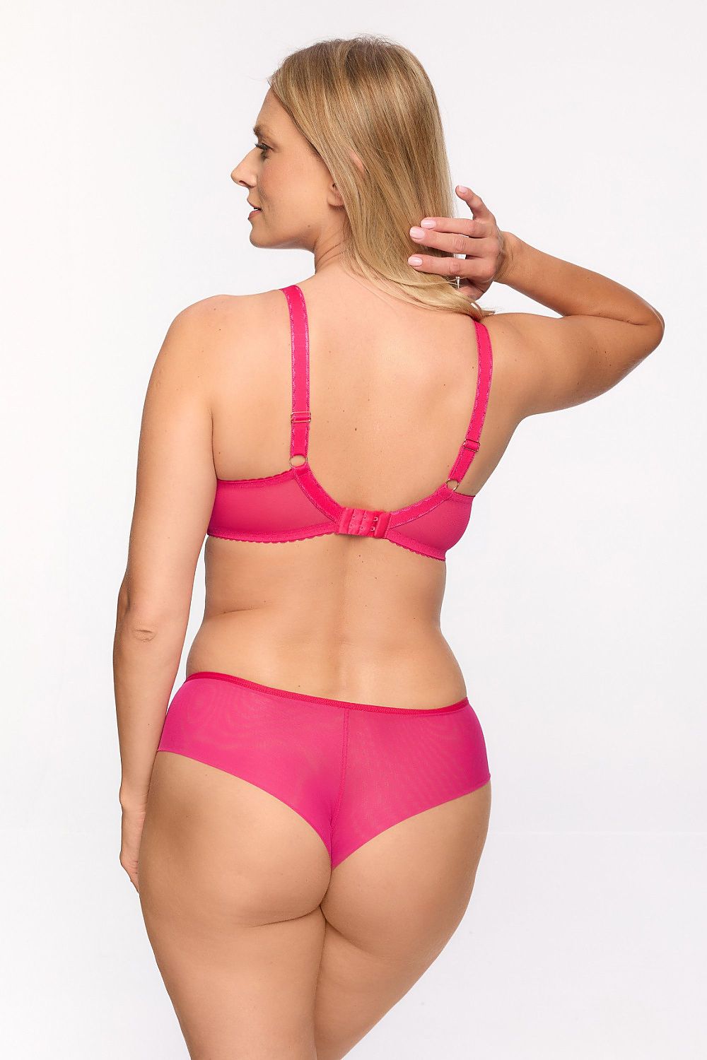 “Back view of plus size bra with adjustable straps and classic hook-and-eye fastening”
