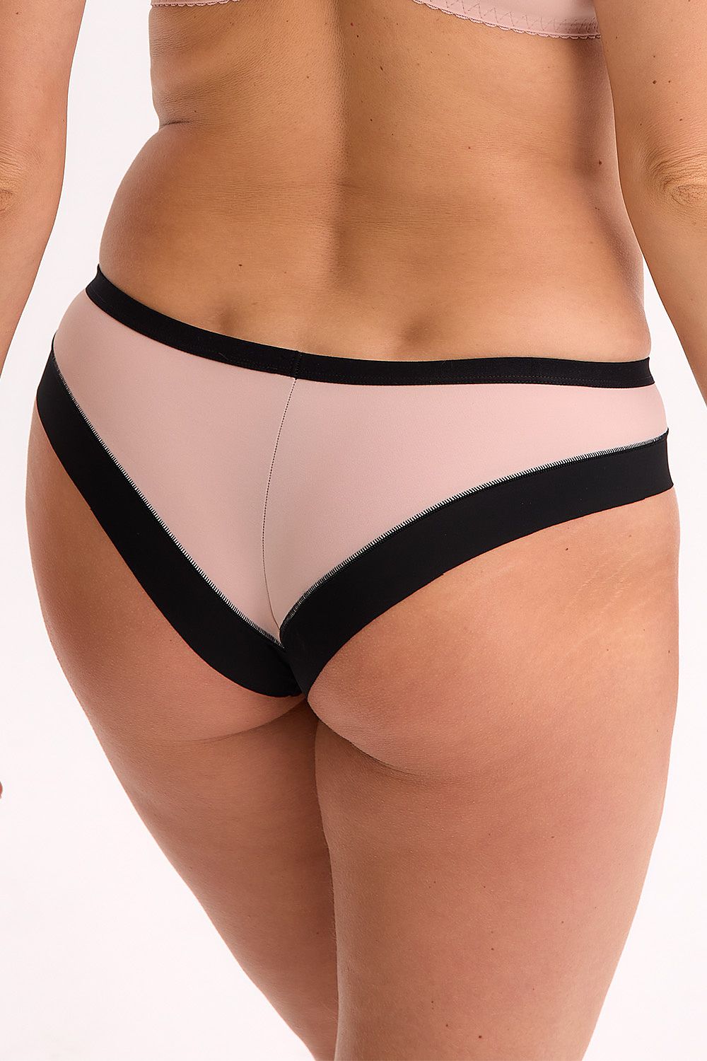 Comfortable plus size Brazilian panties with invisible leg openings – side view.
