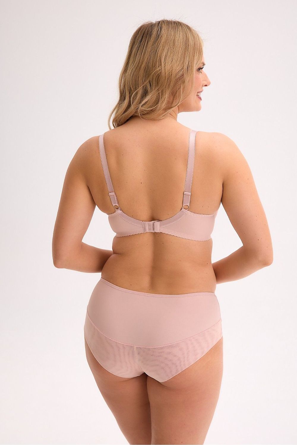 Comfortable plus size lace panties with flat elastic waistband – side detail view.