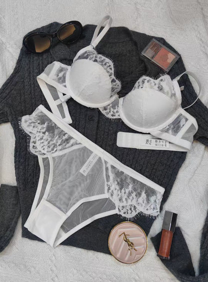 Flattering embroidered bra set for curvy women with big chests