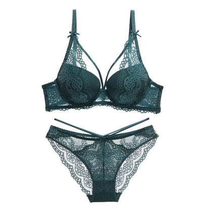 Green push-up lace bra and panty set for curvy women