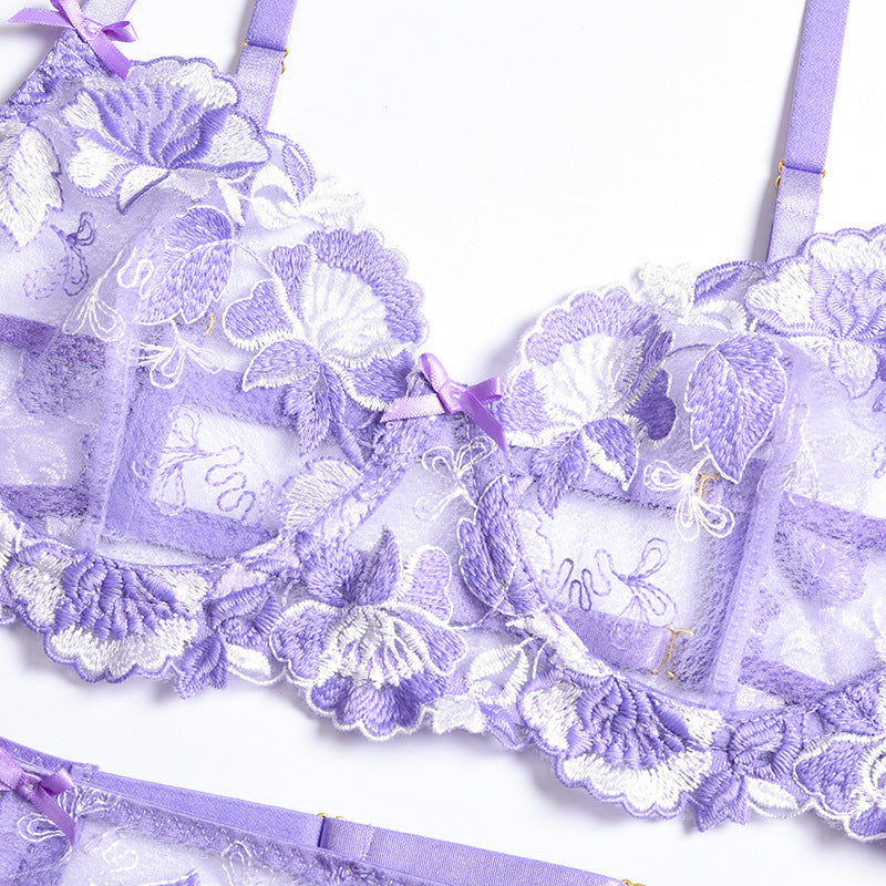 Sexy Floral Lace Lingerie Set – Hollow-Out Three-Point Garter Three-Piece Suit for Women