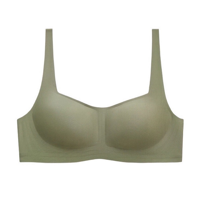 Small-breasted plus size woman wearing Korean seamless bralette