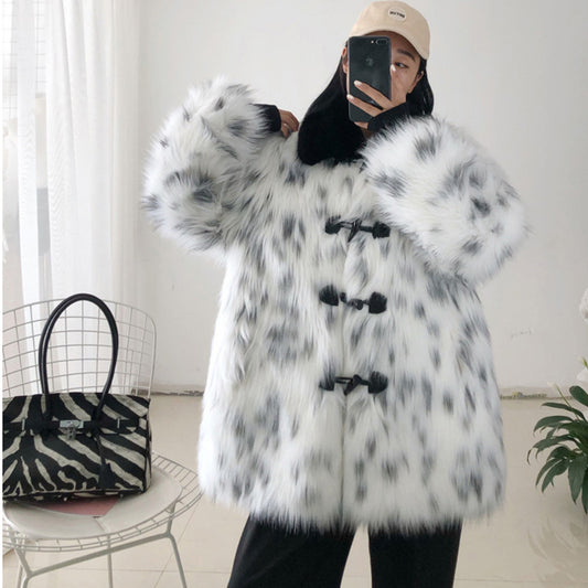 Cozy casual faux fur winter coat for curvy women