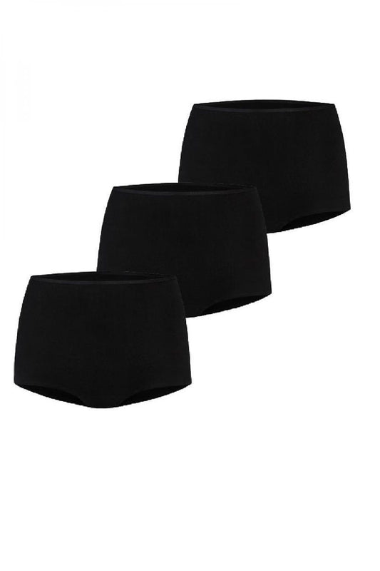 Plus size women’s black boxer shorts L–6XL – front view.