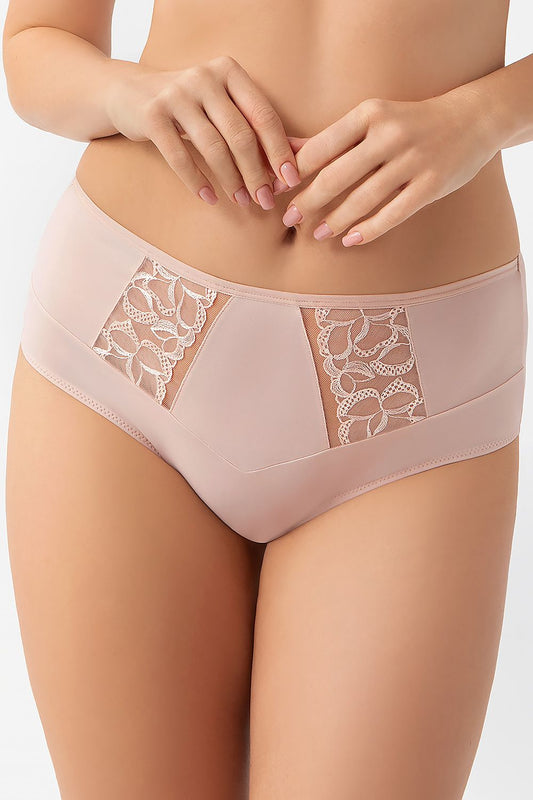 Elegant plus-size panties with smooth back for discreet everyday wear