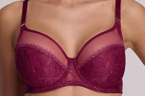 Chicnex gift-ready packaging for lace soft bra