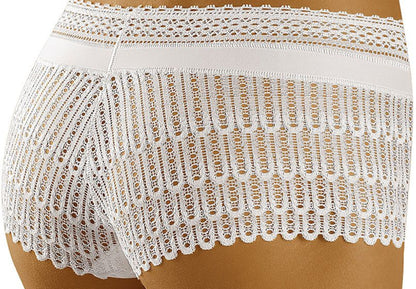 Butt-enhancing openwork lace lingerie for curvy women
