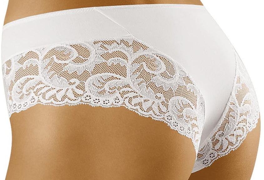 Comfortable high-quality knit and lace shorts