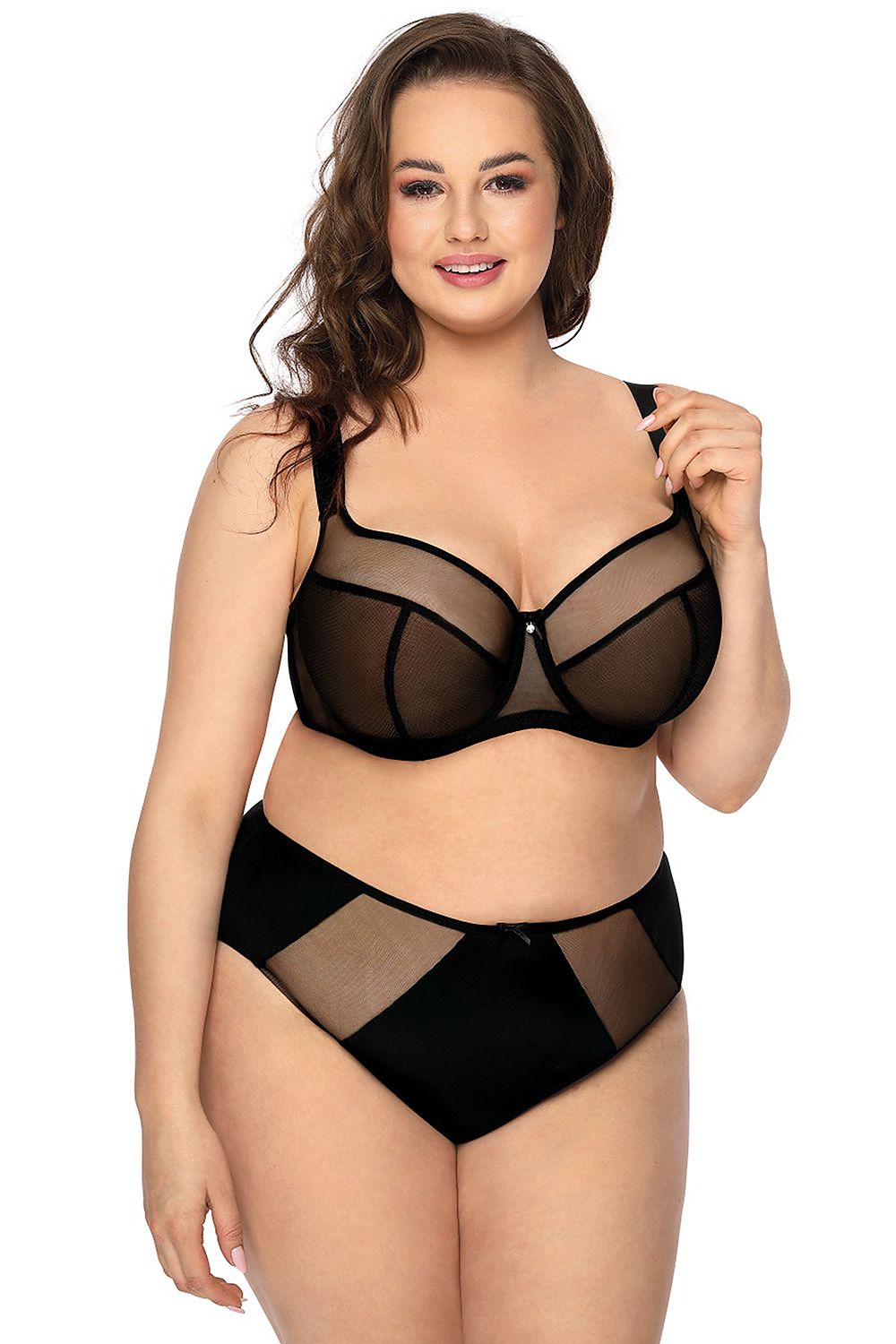 “Close up of sheer tulle cups and zirconia bow detail on Aggie soft bra”