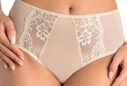 Plus size beige mesh shorts with floral lace