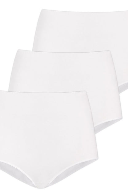 Set of 3 plus size white high-waisted bamboo fiber panties L–6XL – front view.